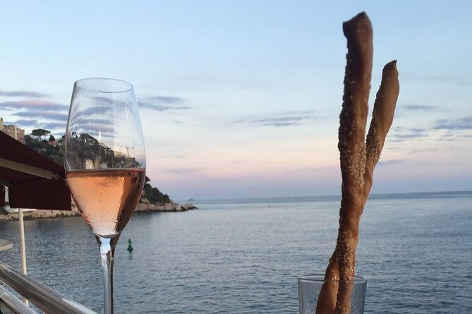 apero-bike-at-sunset