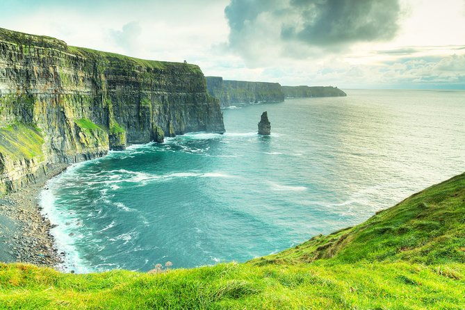 aran-island-cliffs-of-moher-cruise-tour-from-galway-guided