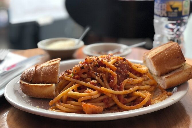 authentic-italian-market-after-dark