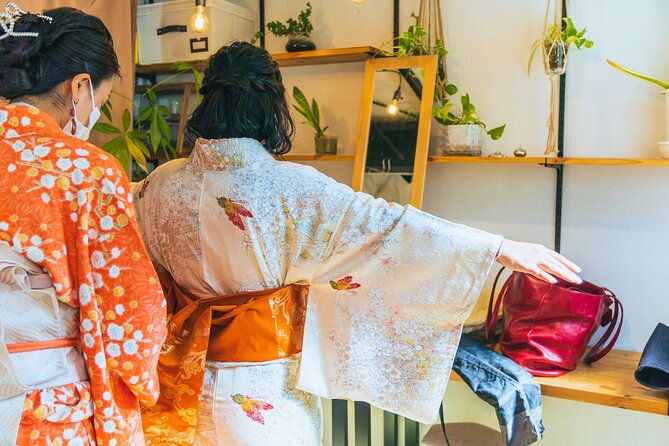authentic-kimono-culture-experience-dress-walk-and-capture