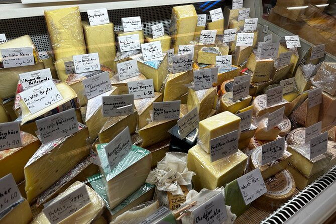 basels-cheese-chocolate-and-local-pastry-tasting-private-tour