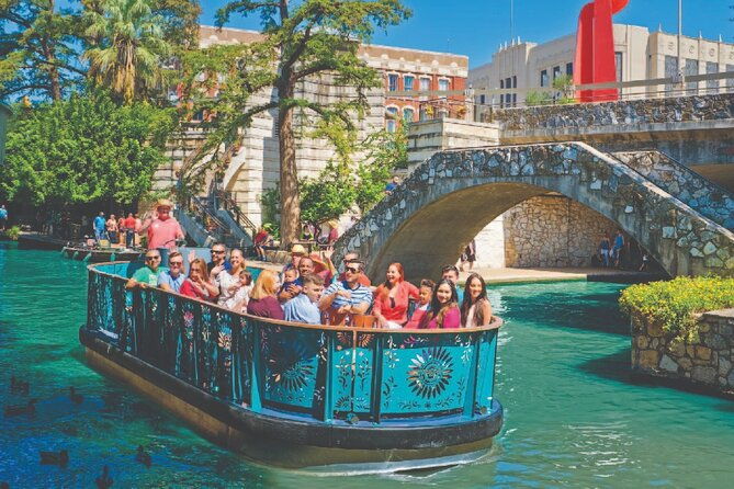 best-of-san-antonio-small-group-tour-with-boat-tower-alamo