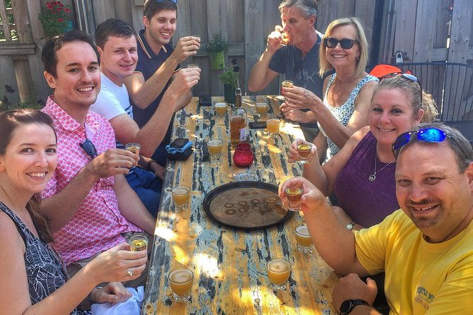 bikes-bites-and-brews-chicagos-signature-dishes-bike-tour