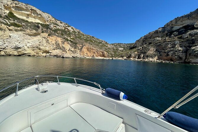 boat-excursion-to-the-gulf-of-cagliari-and-its-coves