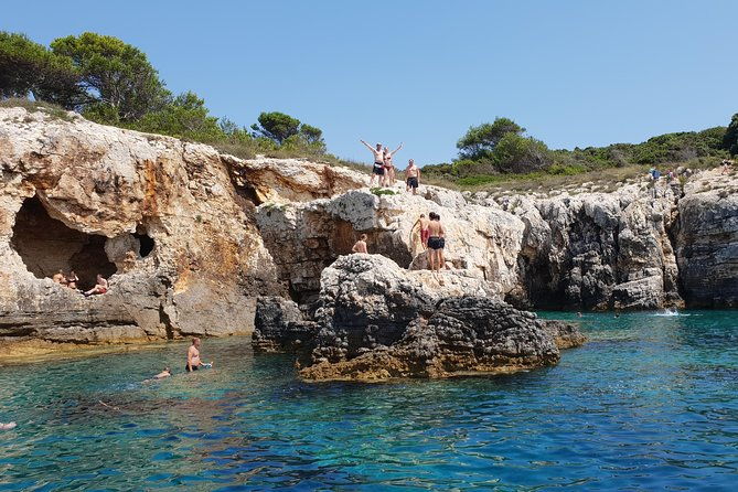 boat-tour-swimming-snorkeling-south-istria-kamenjak-premantura