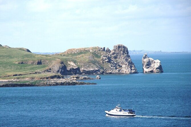 boat-trip-from-dublin-city-to-dun-laoghaire