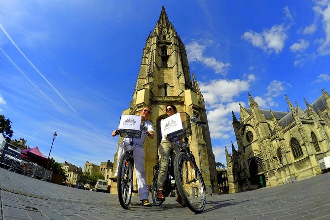 bordeaux-essentials-sightseeing-bike-tour-with-a-local-guide