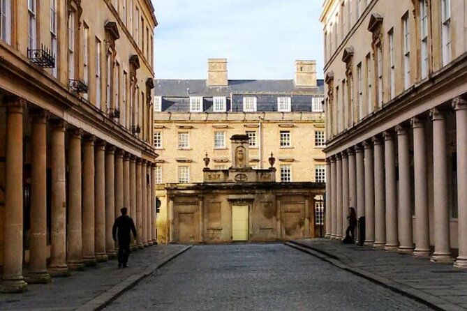 bridgerton-tour-and-bath-city-highlights-with-music