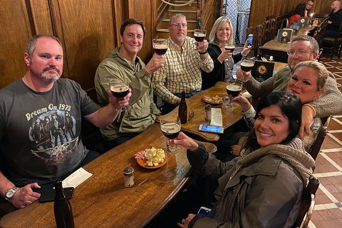 brussels-chocolate-beer-waffle-and-belgian-whiskey-all-in-one-small-group-tour