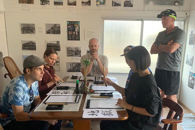 calligraphy-class-for-beginners-in-a-century-old-japanese-house