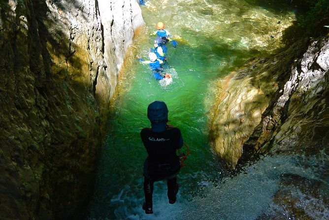 canyoning-grenoble-the-ecouges-canyon