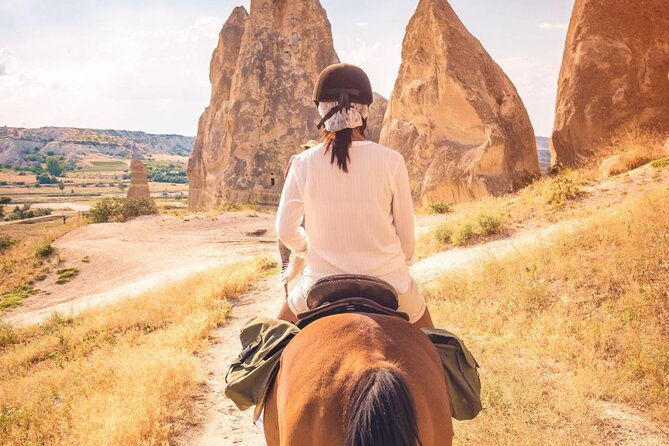 cappadocia-horse-riding-experience-sunrise-sunset-daytime