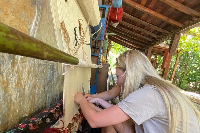 carpet-weaving-art-lessons-experience