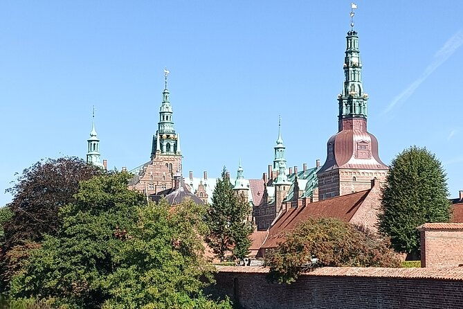 castle-palace-cathedral-and-viking-ships-tour