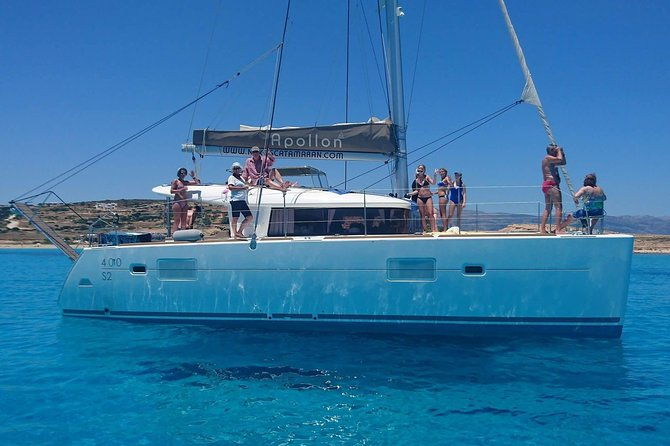 catamaran-all-inclusive-day-cruise-to-naxos-or-paros-with-lunch