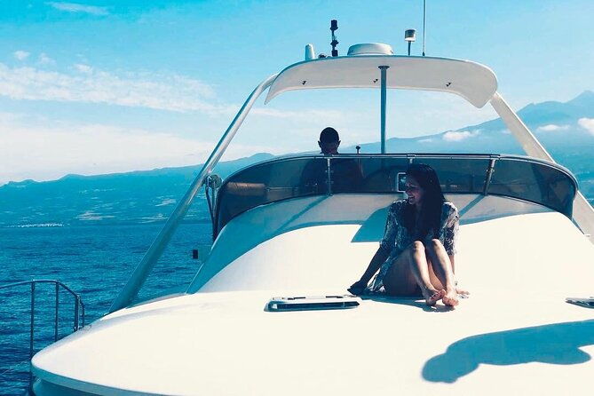 catamaran-ocean-cruise-tour-food-drinks-included