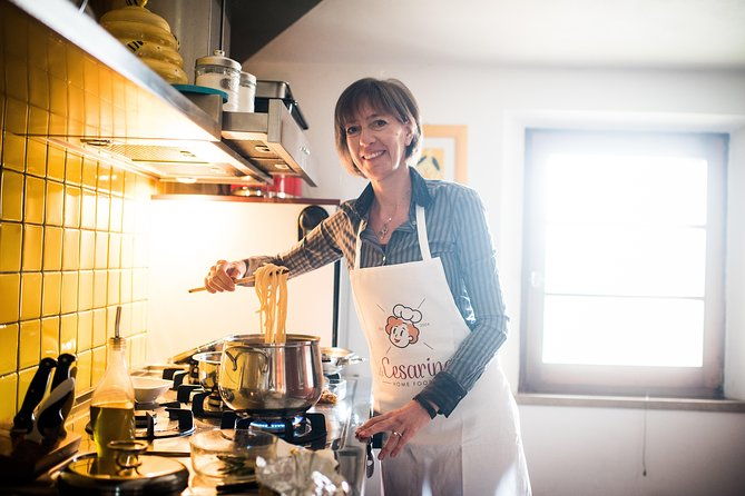 cesarine-market-tour-cooking-class-at-locals-home-in-lucca