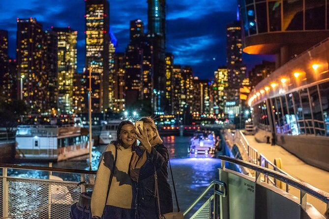 chicago-river-45-minute-architecture-tour-from-magnificent-mile