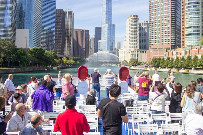 chicago-river-90-minute-architecture-tour