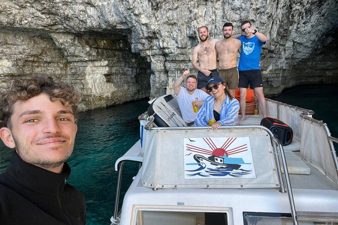 comino-highlights-blue-crystal-lagoon-caves-private-boat-trip