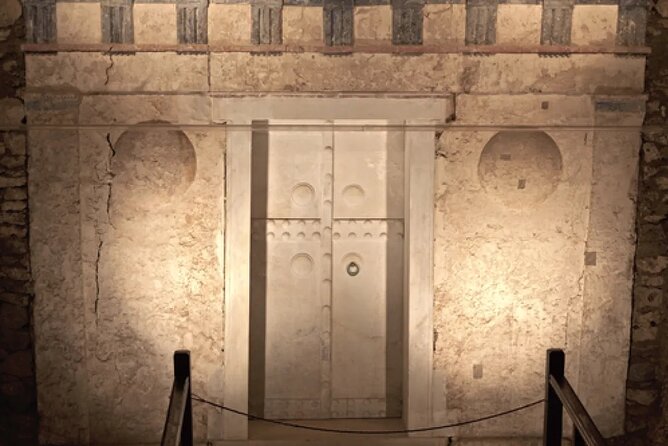 day-tour-at-royal-tombs-of-aigai-and-museum-of-pella-with-pickup