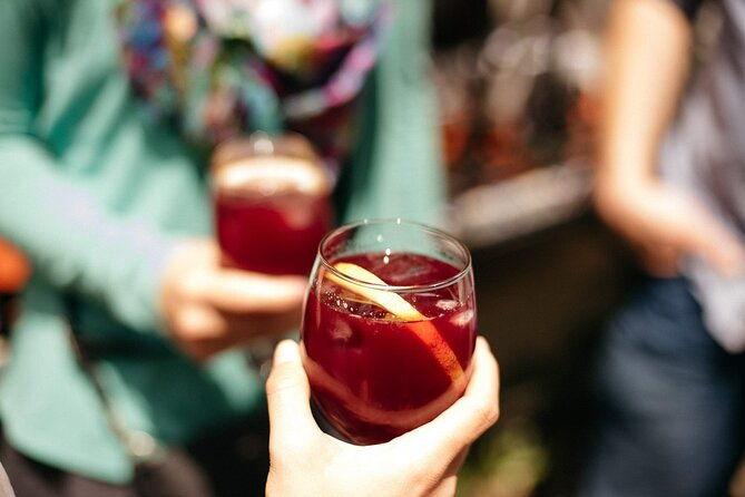 devour-seville-tapas-wine-tour-triana-neighborhood