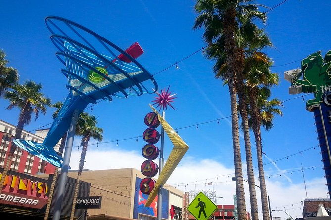 downtown-and-fremont-street-history-walking-tour