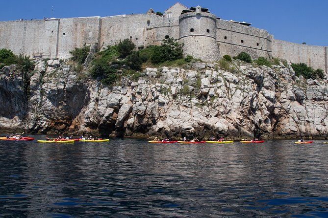 dubrovnik-sunset-kayaking-snorkeling-fruit-snack-water-wine