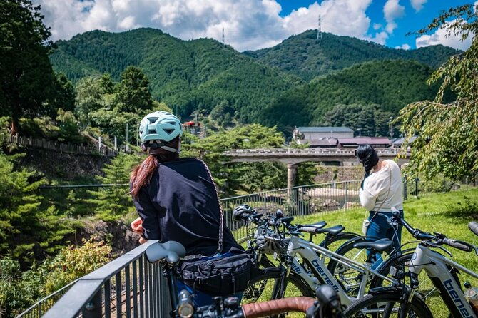 e-bike-tour-through-old-rural-japanese-silver-mining-town