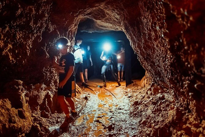 east-zion-abandoned-mine-guided-hike