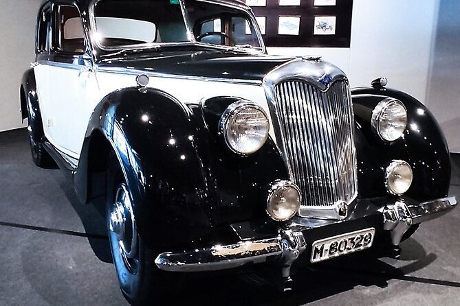 entrance-to-the-motor-museum