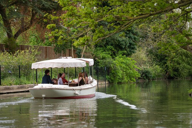 evening-cocktail-cruise-in-oxford