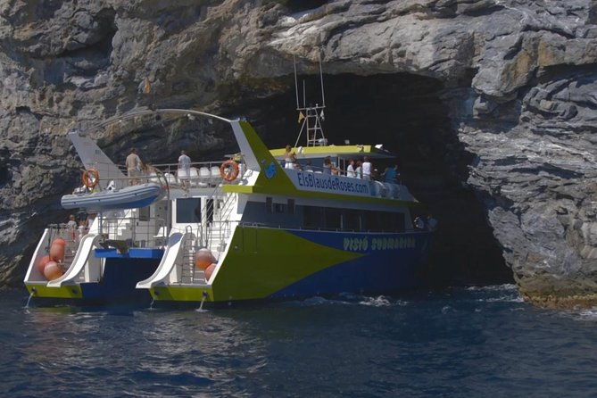explore-cap-norfeu-and-the-secret-cave-an-underwater-world