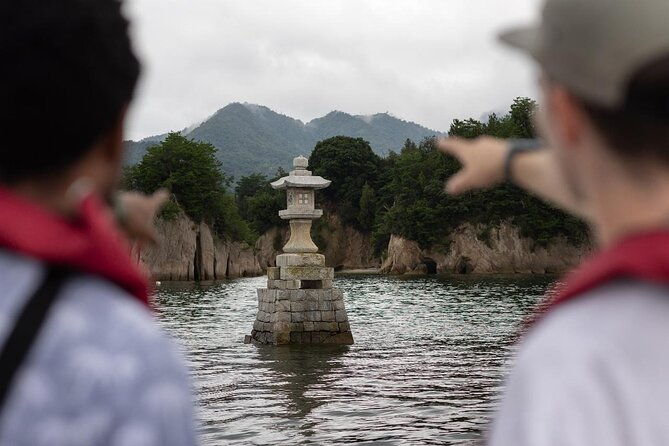 explore-miyajima-seven-shrines-by-cruiser