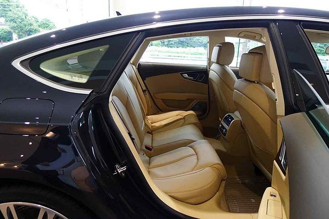 explore-okinawa-with-private-sedan-car-hire-driver
