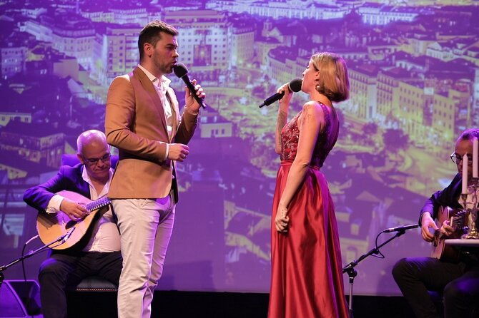 fado-in-chiado-live-show-in-lisbon-on-stage-for-over-15-years
