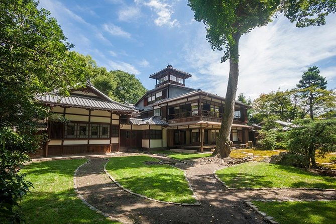family-mitsui-house-museum-with-green-tea-admission-ticket