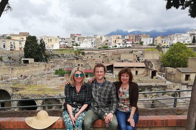 fast-access-exclusive-private-ancient-pompeii-herculaneum-oplontis-guided-tour