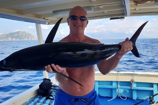 fishing-and-tourism-in-capri