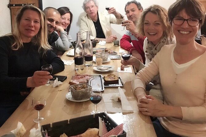 food-wine-tour-from-the-vieux-lyon-to-famous-halles-bocuse