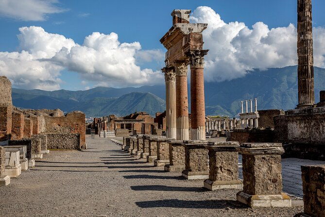 from-naples-pompei-and-sorrento-with-lunch