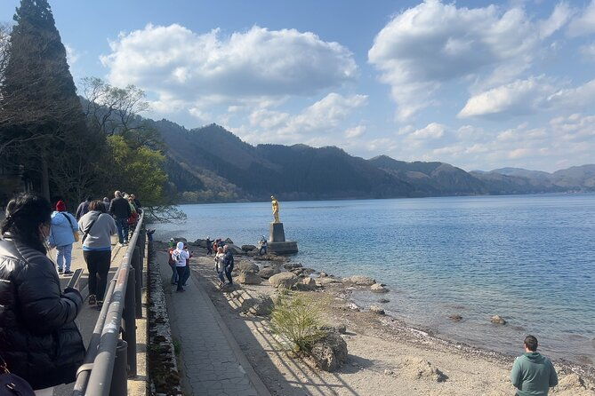 full-day-tour-to-akita-samurai-town-and-lake-tazawa-with-guide