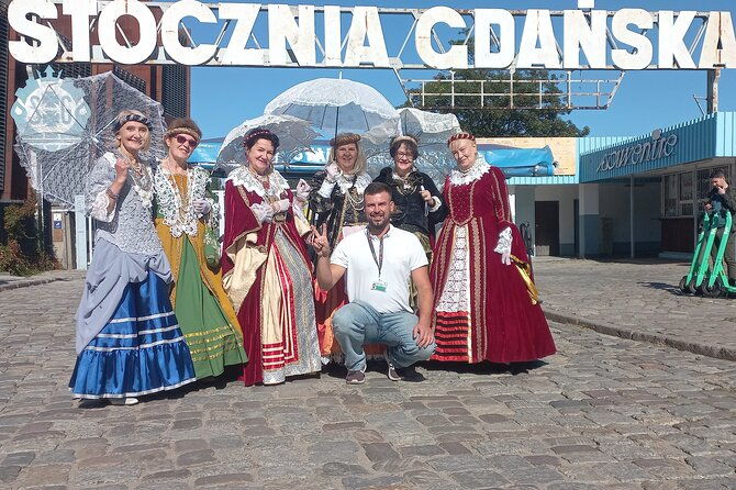 gdansk-city-sightseeing-tour-by-buggy-golf-cart-live-guided-1h