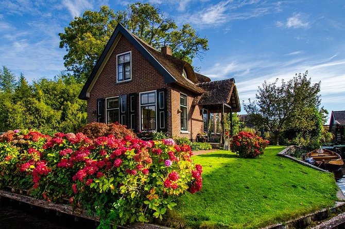 giethoorn-day-private-tour-inc-boat-trip