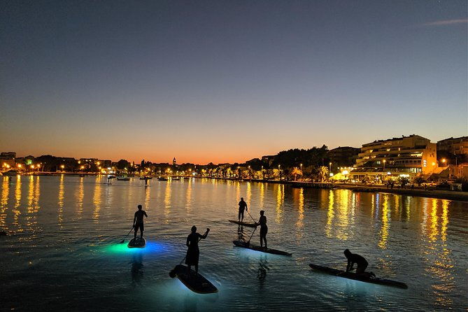 glowing-stand-up-paddle-experience-in-split