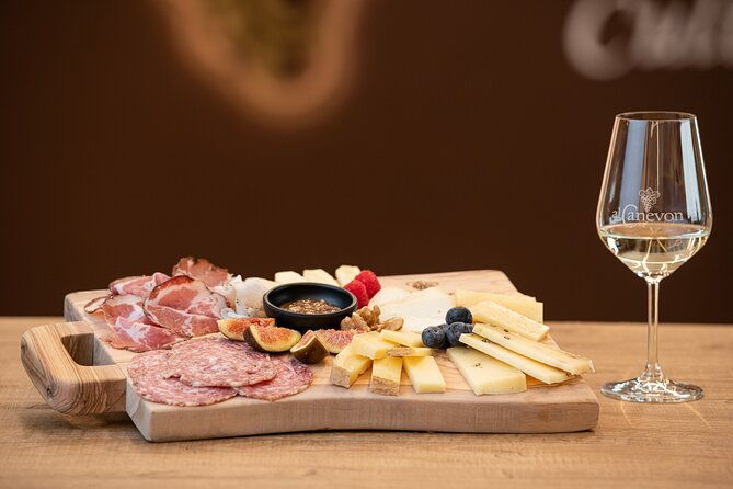 gold-prosecco-sup-valdobbiadene-docg-tasting