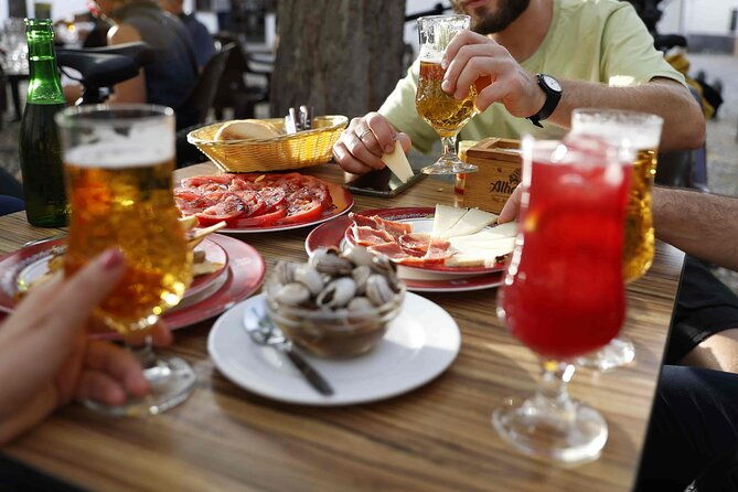 granada-highlights-tour-with-tapas-breaks-by-electric-bike