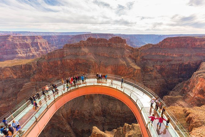 grand-canyon-west-tour-with-hoover-dam-stop-and-optional-skywalk