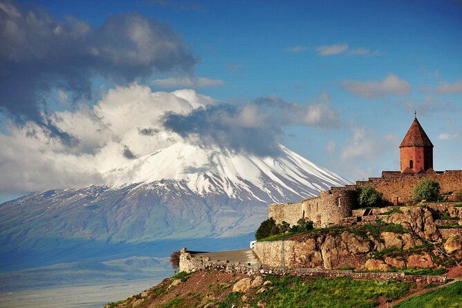 group-tour-khor-virap-garni-temple-geghard-lavash-baking