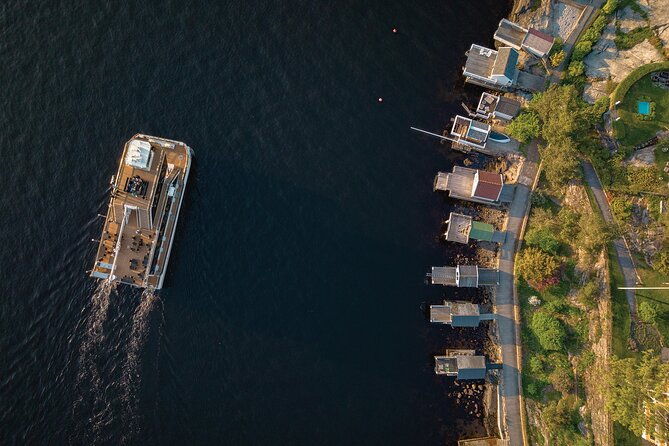 guided-oslo-fjord-cruise-by-silent-electric-catamaran